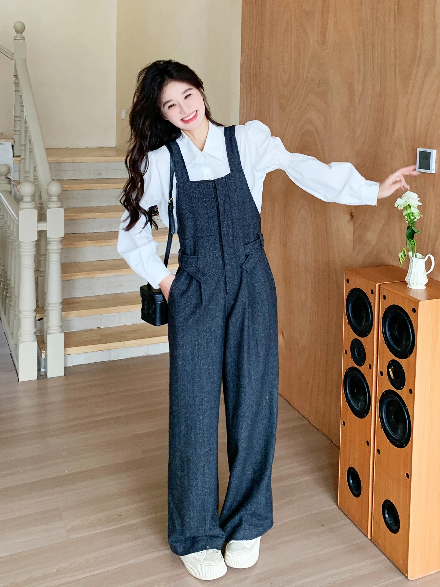 Женский комбинезон Deep Blue Lazy Sle с широкими штанинами, осенняя коллекция 2026, новый корейский ретро-стиль, прямой крой, рабочий комбинезон, с высокой талией, длинные брюки
Женский комбинезон Deep Blue Lazy Sle с широкими штанинами, осенняя коллекция 2026, новый корейский ретро-стиль, прямой крой, рабочий комбинезон, с высокой талией, длинные брюки