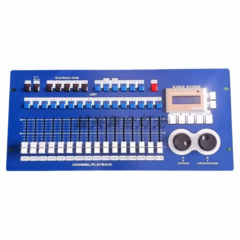 New King Kong 1024 console beam of light 256 dimming table wedding performance bar stage DMX512
New King Kong 1024 console beam of light 256 dimming table wedding performance bar stage DMX512