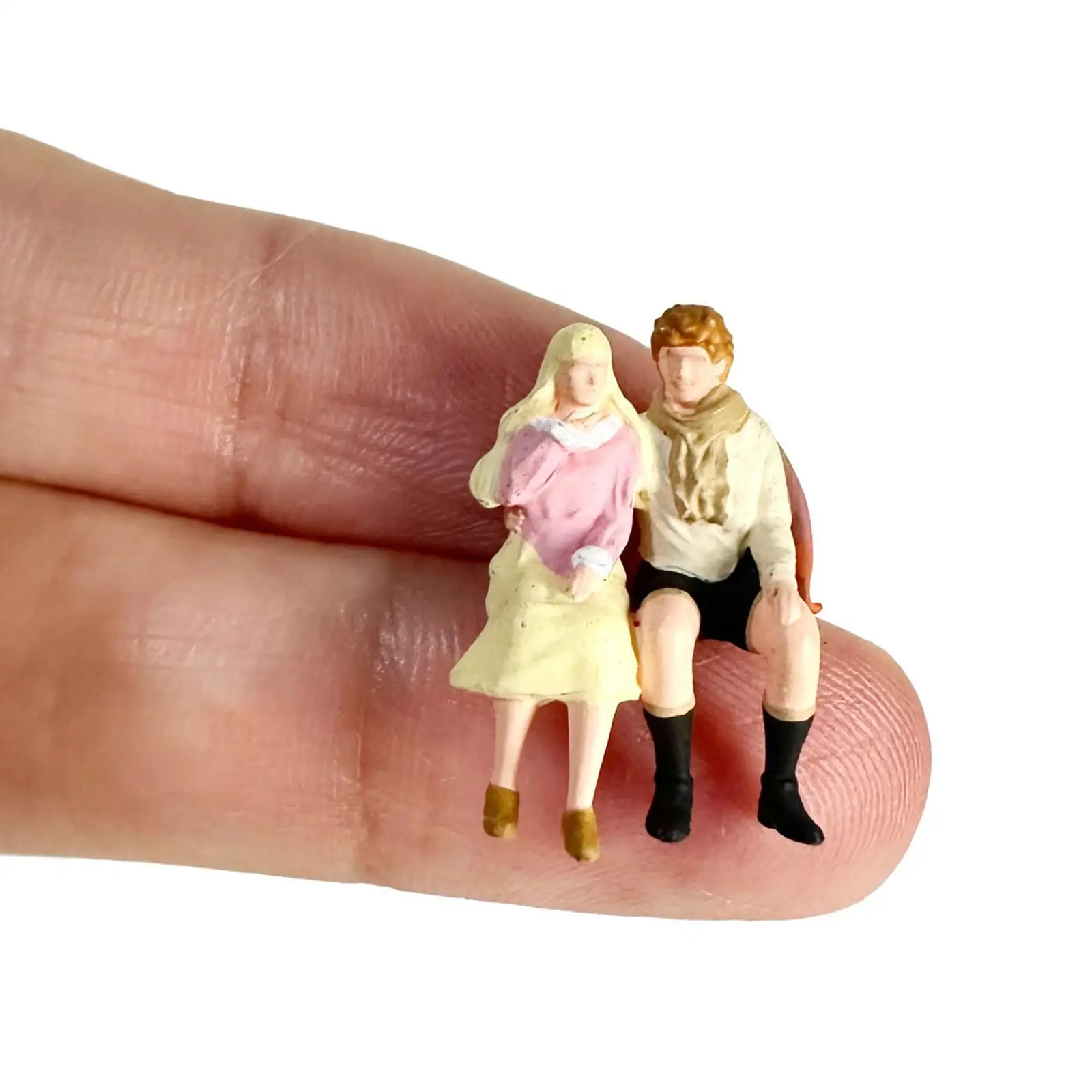 1/64 Couple Miniature Figure Tiny, Small Decoration, Mini Model, Mini People Figurine Diorama for Layout Prop Sand Table Decor
1/64 Couple Miniature Figure Tiny, Small Decoration, Mini Model, Mini People Figurine Diorama for Layout Prop Sand Table Decor