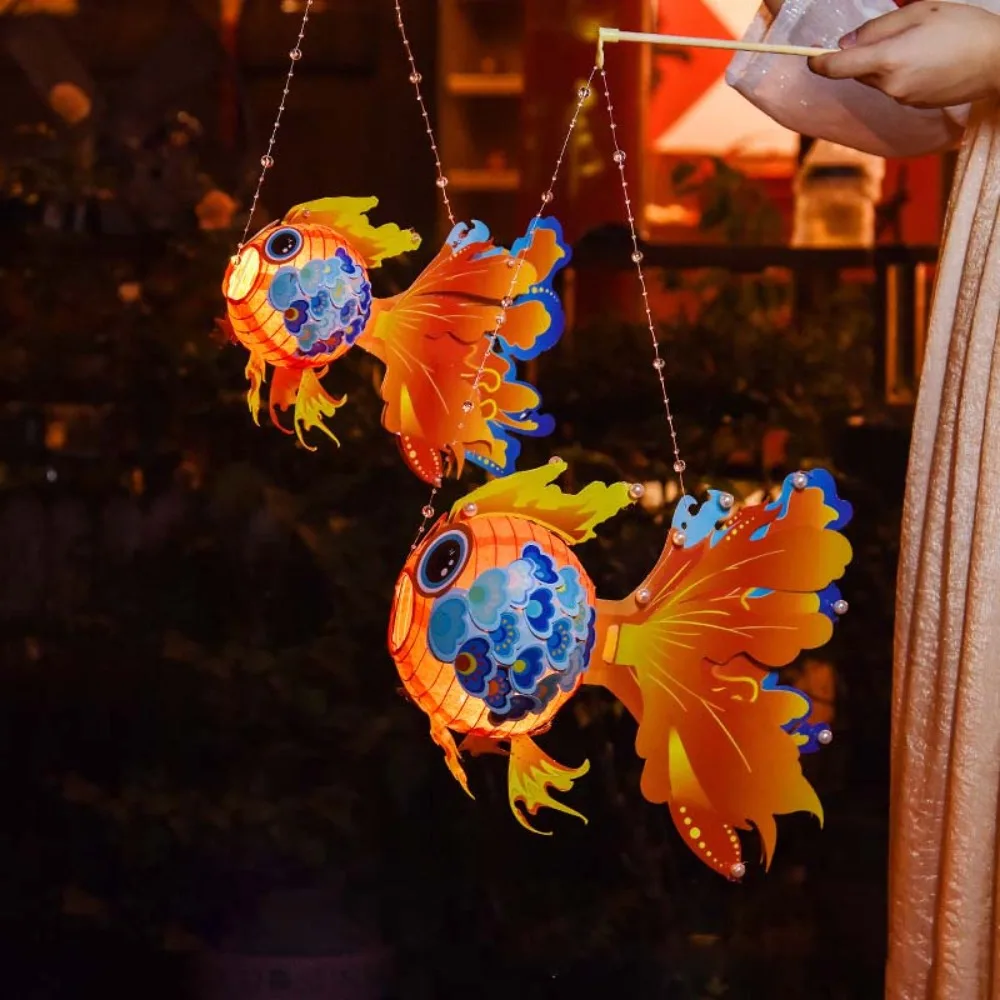 Chinese Style Children's Goldfish Lantern DIY Material Bag Glowing Mid-Autumn Festival Lamp Handheld Intangible Cultural
Chinese Style Children's Goldfish Lantern DIY Material Bag Glowing Mid-Autumn Festival Lamp Handheld Intangible Cultural