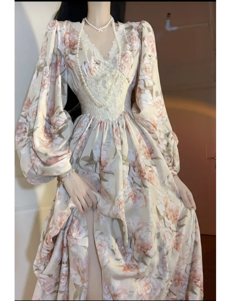 Summer French Elegant Floral Midi Dress Beach V-neck Fashion Vestidos Printed Vintage Evening Party Dress Korean Style Chic
Summer French Elegant Floral Midi Dress Beach V-neck Fashion Vestidos Printed Vintage Evening Party Dress Korean Style Chic