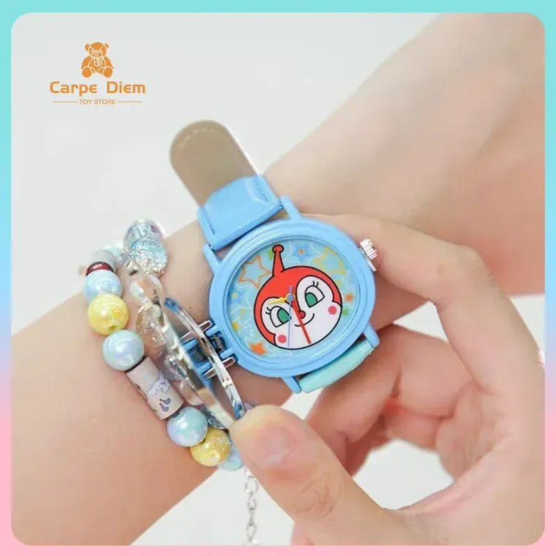 Оригинальные часы Anpanman, слепая коробка, мультяшная милая анимация, периферийные устройства для девочек, наручные часы, украшение, товары Acg, подарок на день рождения
Оригинальные часы Anpanman, слепая коробка, мультяшная милая анимация, периферийные устройства для девочек, наручные часы, украшение, товары Acg, подарок на день рождения
