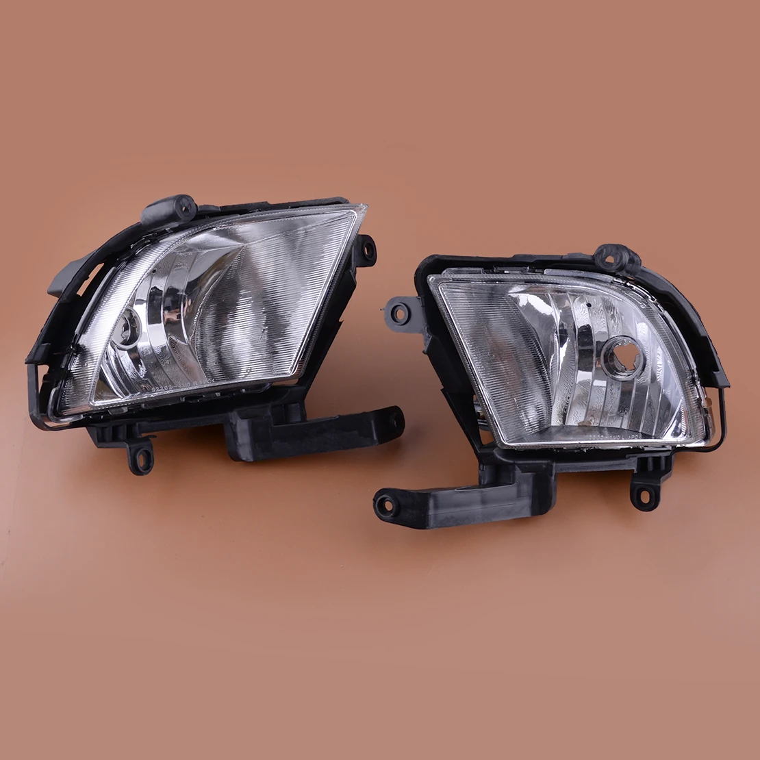 1 Pair Car Front Left & Right Clear Lens Fog Light Housing without Bulb Fit for Kia Forte Sedan 2010-2013 KI2593120 KI2592120
1 Pair Car Front Left & Right Clear Lens Fog Light Housing without Bulb Fit for Kia Forte Sedan 2010-2013 KI2593120 KI2592120