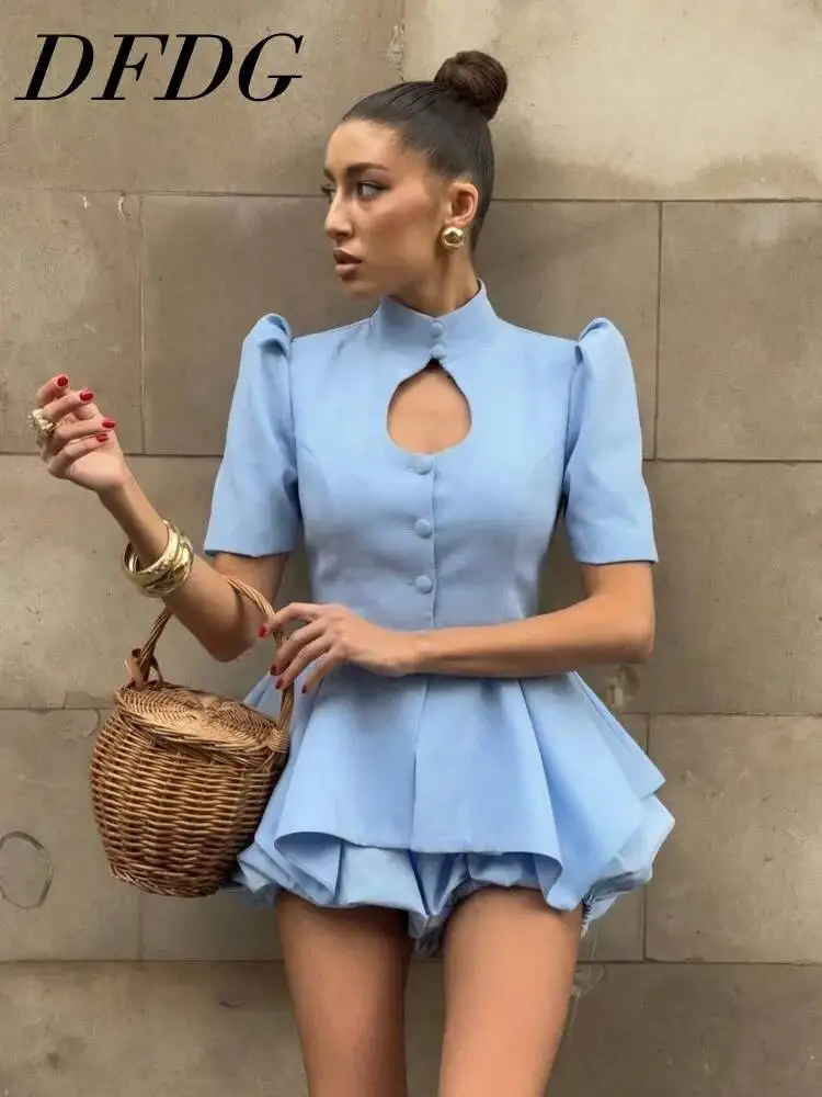 DFDG Women 2026 Spring Summer Peplum Blouse Stand Collar Cutout Neck Puff Sleeve Single Breasted Slim Fit Elegant Casual Tops
DFDG Women 2026 Spring Summer Peplum Blouse Stand Collar Cutout Neck Puff Sleeve Single Breasted Slim Fit Elegant Casual Tops