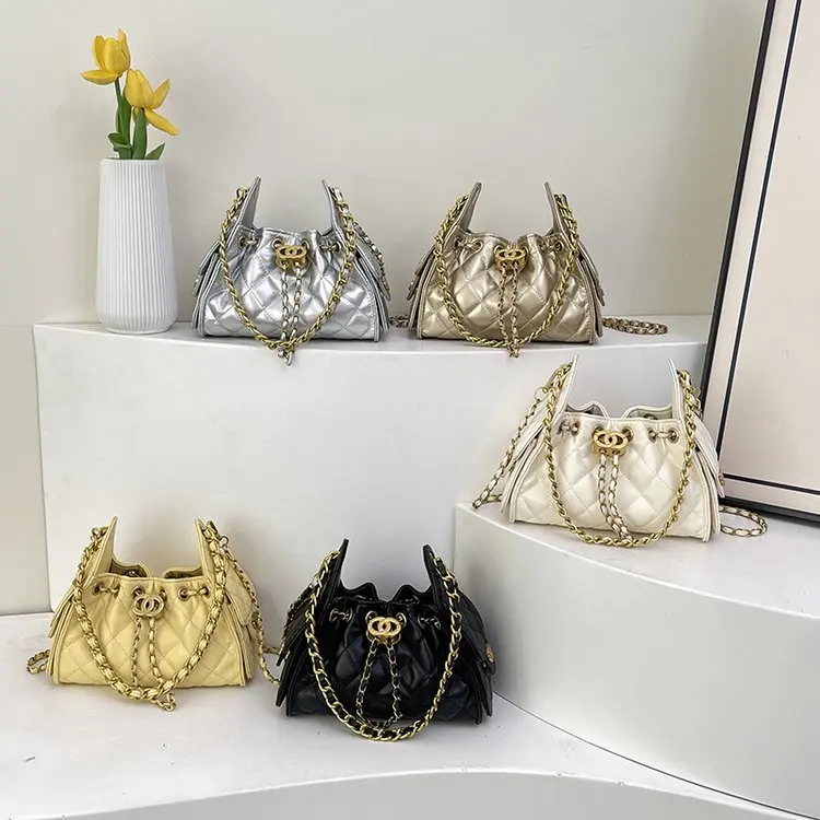 2025 A/W Women's Quilted Chain Strap Bucket Bag, Vintage Small Crossbody Underarm Purse, Genuine Leather Multi-way Shoulder Bag
2025 A/W Women's Quilted Chain Strap Bucket Bag, Vintage Small Crossbody Underarm Purse, Genuine Leather Multi-way Shoulder Bag