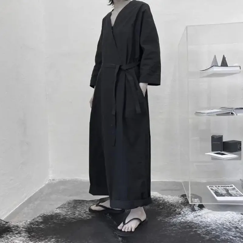 Японский костюм в стиле Ямамото: темный самурайский комбинезон, брюки, свободный крой с V-образным вырезом, удобный, с поясом, боди для косплея
Японский костюм в стиле Ямамото: темный самурайский комбинезон, брюки, свободный крой с V-образным вырезом, удобный, с поясом, боди для косплея