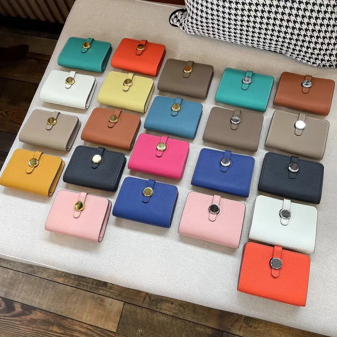 Genuine Leather Womens Card & ID Holders Wallets Purses Hasp Purses Unisex Money Bag Casual Designer Wallet Luxury Brand Purse
Genuine Leather Womens Card & ID Holders Wallets Purses Hasp Purses Unisex Money Bag Casual Designer Wallet Luxury Brand Purse