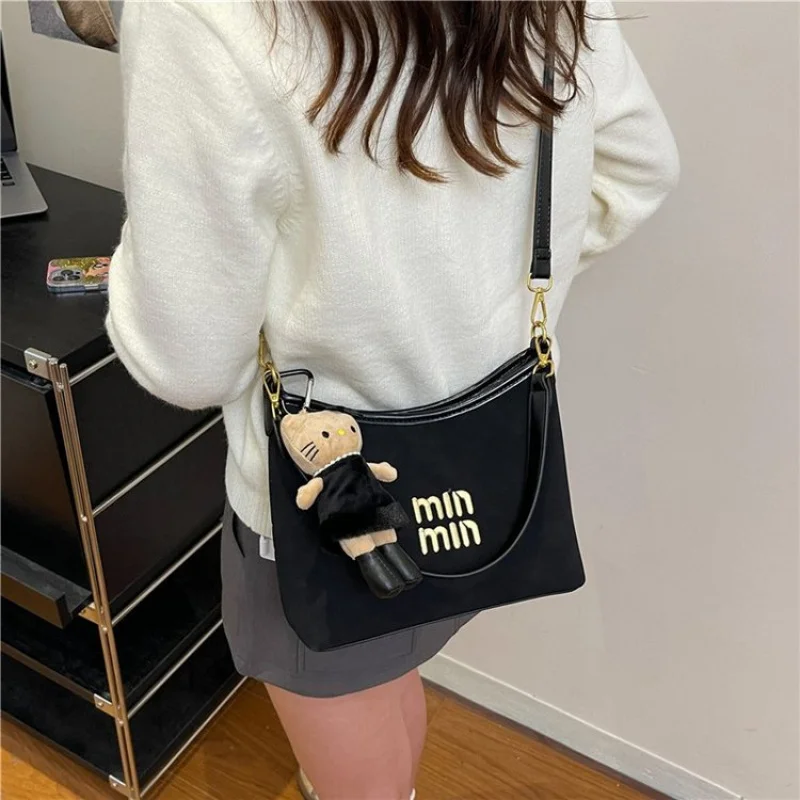 Trendy Straw Tote Bag For Women Summer Beach Picnic Bag Lightweight Woven Handbag Fashion Travel Shopping Bag
Trendy Straw Tote Bag For Women Summer Beach Picnic Bag Lightweight Woven Handbag Fashion Travel Shopping Bag