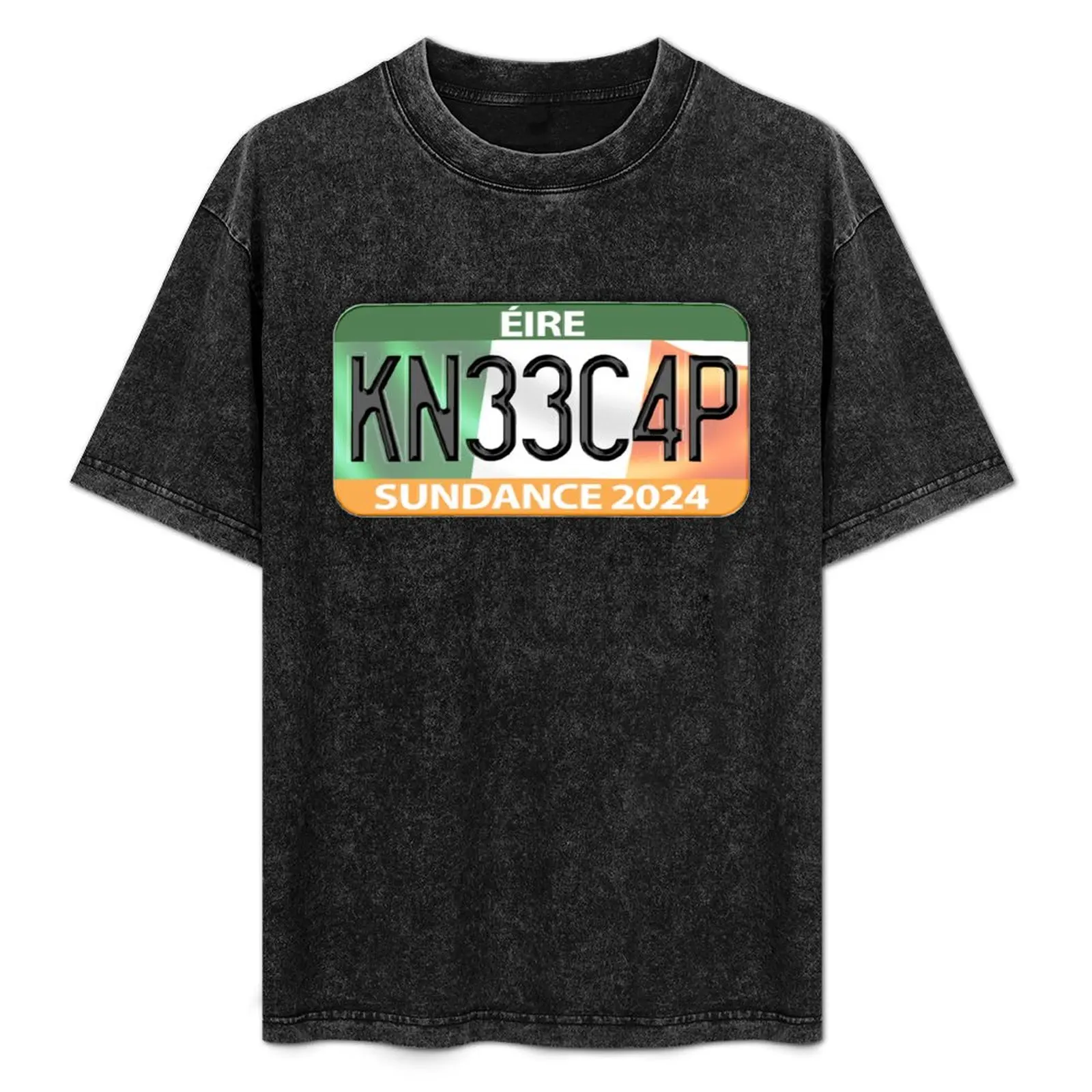 Kneecap - Belfast Hip Hop - Grúpa Hip Hop Bhéal Feirste T-Shirt Simple Line Art Print Tee
Kneecap - Belfast Hip Hop - Grúpa Hip Hop Bhéal Feirste T-Shirt Simple Line Art Print Tee