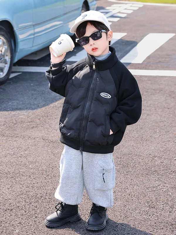 Thiened Winter Jaet for Boys Children's School orm 2025 New Sle Versatile Cotton Top for Teenagers Warmth Guaranteed
Thiened Winter Jaet for Boys Children's School orm 2025 New Sle Versatile Cotton Top for Teenagers Warmth Guaranteed