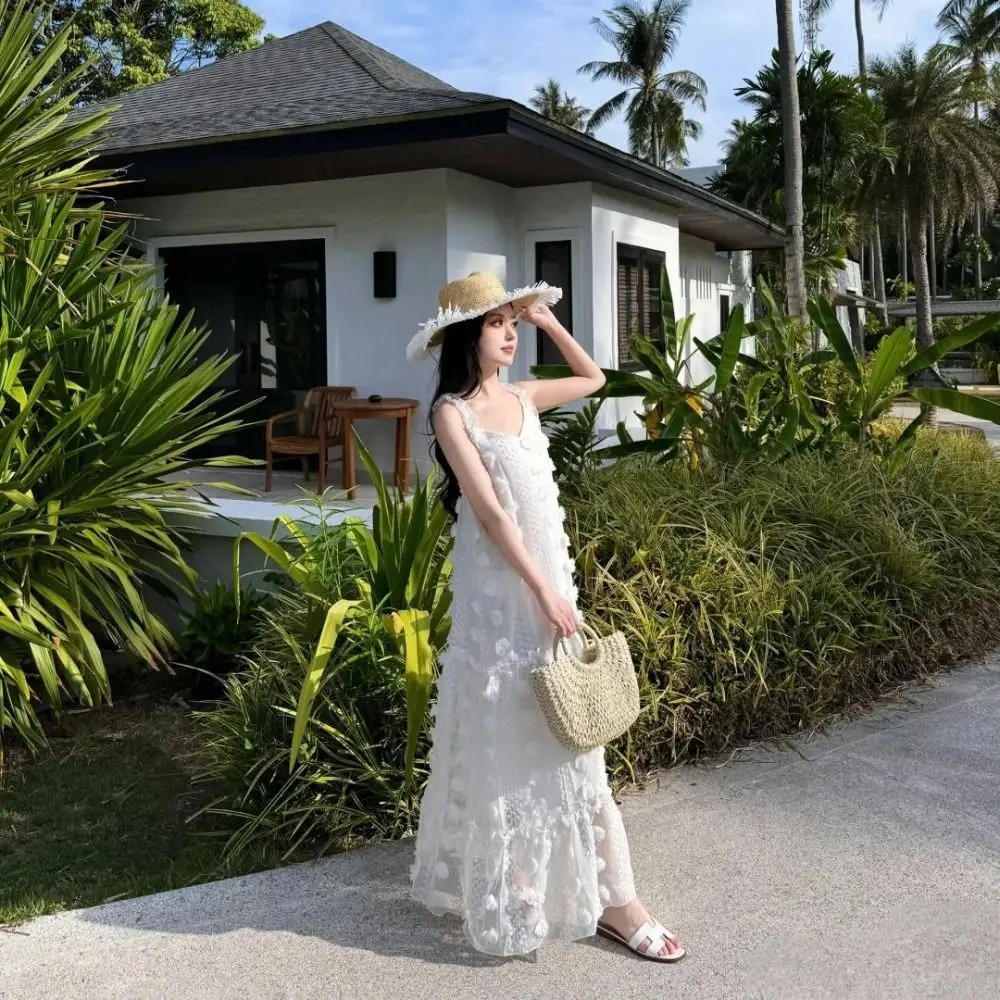 Solid Color Straw Woven Handbag Large Capacity Bohemian Hollow Out Tote Bag Spacious Half-Moon Shape Sundries Storage Bag Summer
Solid Color Straw Woven Handbag Large Capacity Bohemian Hollow Out Tote Bag Spacious Half-Moon Shape Sundries Storage Bag Summer