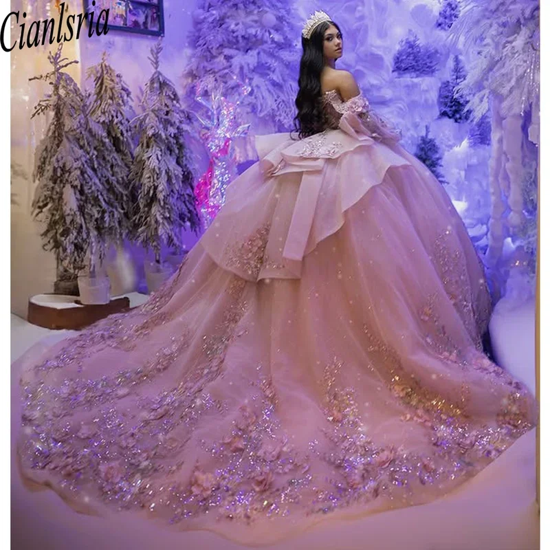 Роскошные розовые платья Quinceanera с бантом и бисером, кружево с открытыми плечами, Vestidos De 15, вечеринка по индивидуальному заказу
Роскошные розовые платья Quinceanera с бантом и бисером, кружево с открытыми плечами, Vestidos De 15, вечеринка по индивидуальному заказу