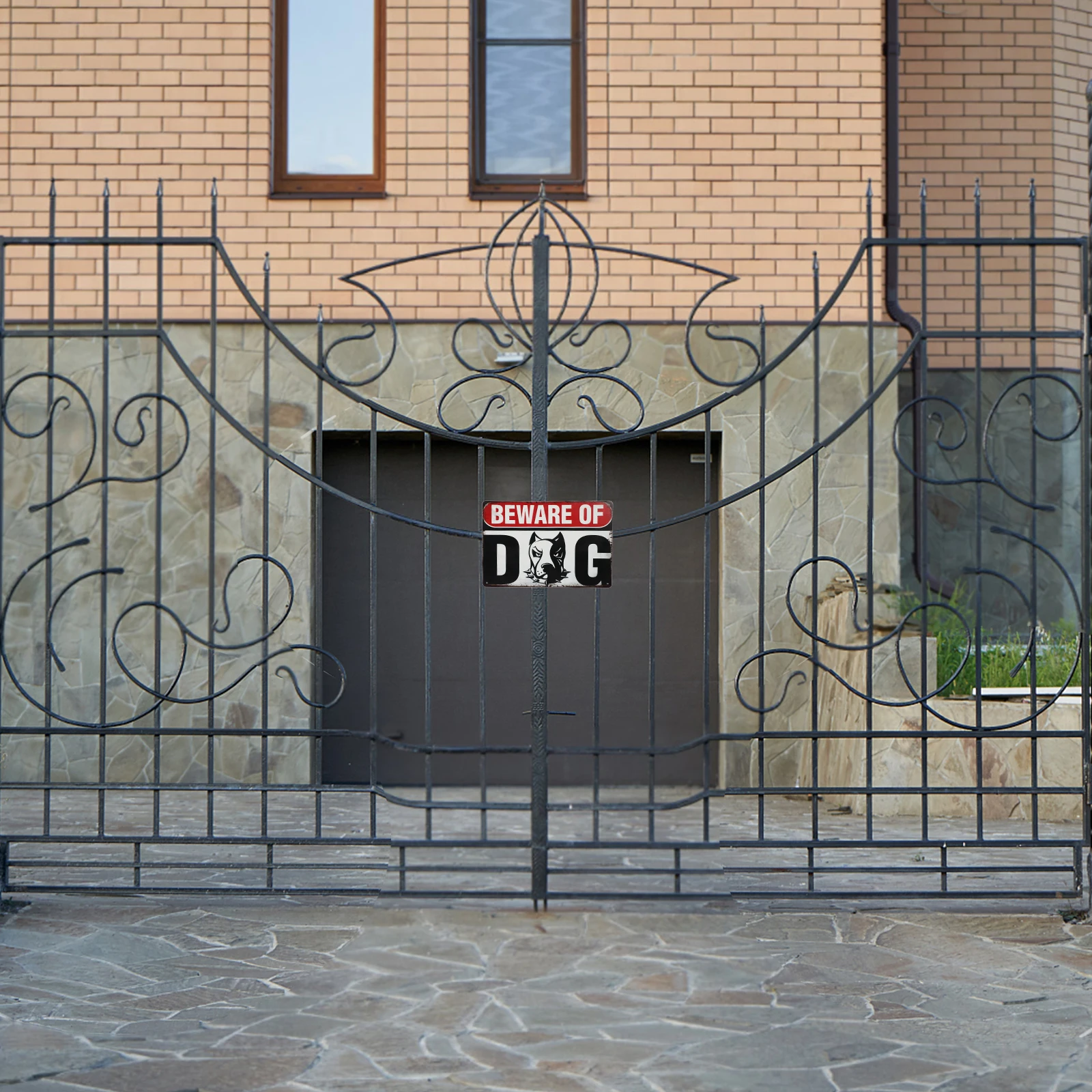Vintage Metal Sign for Yard Fence Gate Outdoor Dog Warning Signs Retro Style Wall Plaque Durable Tinplate Garden Courtyard
Vintage Metal Sign for Yard Fence Gate Outdoor Dog Warning Signs Retro Style Wall Plaque Durable Tinplate Garden Courtyard