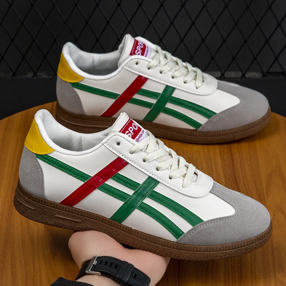 New Men's Summer White Sneakers Versatile Casual Breathable Mesh Retro Sports Board Shoes Comfortable Low Top Flat Heel
New Men's Summer White Sneakers Versatile Casual Breathable Mesh Retro Sports Board Shoes Comfortable Low Top Flat Heel