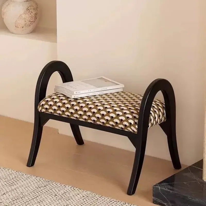 Shoe changing stool Solid wood household Internet celebrity low stool, small stool, sofa foot
Shoe changing stool Solid wood household Internet celebrity low stool, small stool, sofa foot