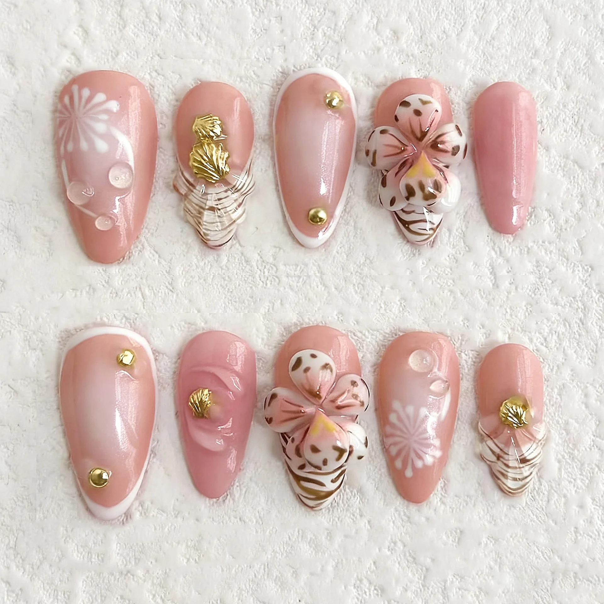 24pcs Almond French Design False Nails 3D Leopard Print Flower Fake Nails Press on Detachable Finished Full Cover Nails Tips Art
24pcs Almond French Design False Nails 3D Leopard Print Flower Fake Nails Press on Detachable Finished Full Cover Nails Tips Art