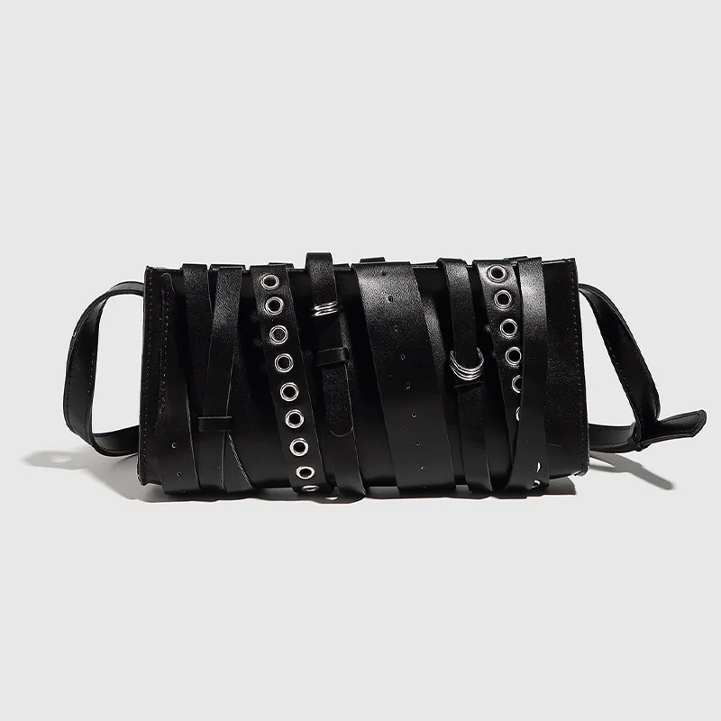 Fashion new punk style women's shoulder bag European and American 2025 trend metal rivet belt buckle decoration small square bag
Fashion new punk style women's shoulder bag European and American 2025 trend metal rivet belt buckle decoration small square bag