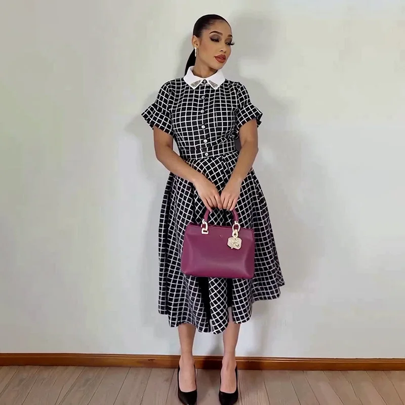 Элегантное осеннее африканское женское вечернее платье миди из полиэстера с короткими рукавами и v-образным вырезом Dashiki - стильный наряд для женщин 
Элегантное осеннее африканское женское вечернее платье миди из полиэстера с короткими рукавами и v-образным вырезом Dashiki - стильный наряд для женщин