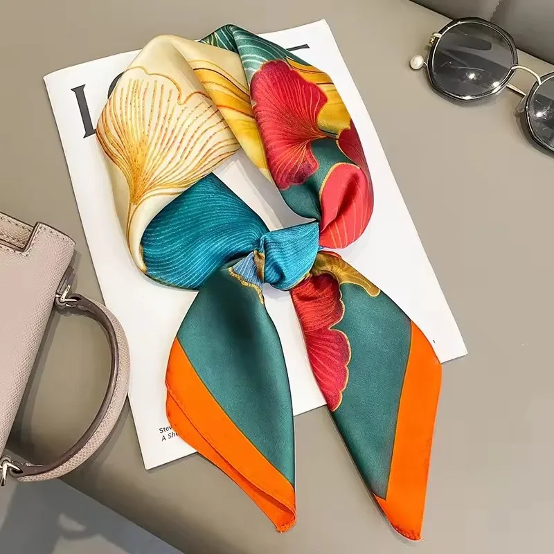 70*70 Chain Print Silk Satin Hair Scarf Women Handkerchief Printed Female Square Head Bandana Small Neck Hijab Lady Girl 2025
70*70 Chain Print Silk Satin Hair Scarf Women Handkerchief Printed Female Square Head Bandana Small Neck Hijab Lady Girl 2025