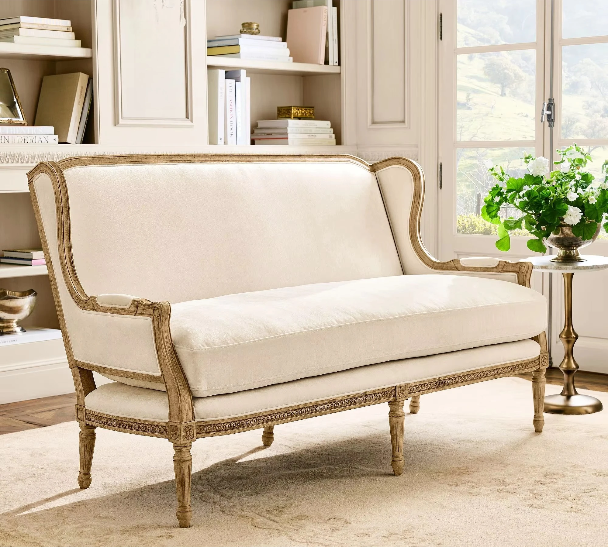 fl-American-style Carved Solid Wood Sofa, Linen Fabric Two-seater Sofa, Vintage Distressed Small Sofa%
fl-American-style Carved Solid Wood Sofa, Linen Fabric Two-seater Sofa, Vintage Distressed Small Sofa%
