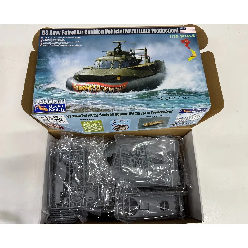Gecko model 1/35 plastic scale model kit 35GM0101 US Navy PACV SK-5 (Patrol Air Cushion Vehicle)
Gecko model 1/35 plastic scale model kit 35GM0101 US Navy PACV SK-5 (Patrol Air Cushion Vehicle)