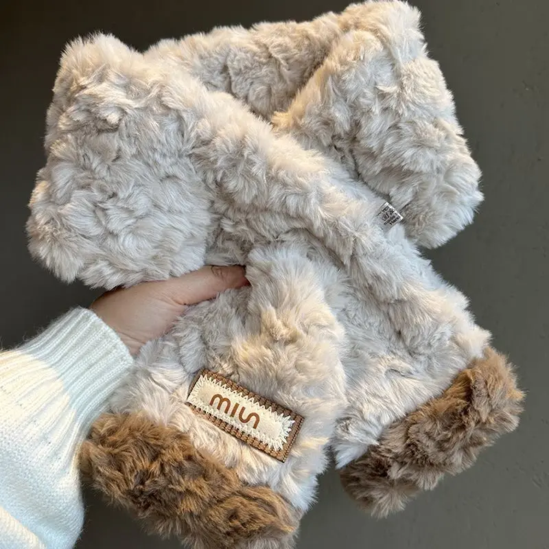 Шарф из искусственного меха класса люкс 2026 для женщин – корейский стиль, перекрестный дизайн, высокое качество, мягкий и теплый, модный зимний аксессуар
Шарф из искусственного меха класса люкс 2026 для женщин – корейский стиль, перекрестный дизайн, высокое качество, мягкий и теплый, модный зимний аксессуар