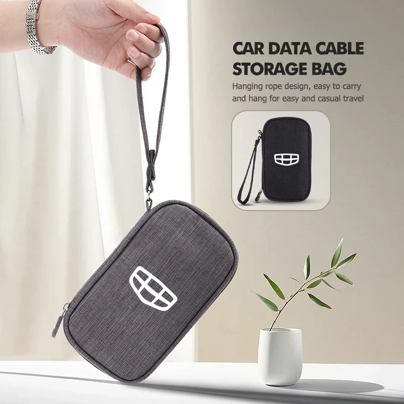 Car Travel Portable Oxford Cloth Organizer Data Storage Bag For Geely Atlas pro Tugella Emgrand ec7 Coolray Geometry c gc9
Car Travel Portable Oxford Cloth Organizer Data Storage Bag For Geely Atlas pro Tugella Emgrand ec7 Coolray Geometry c gc9