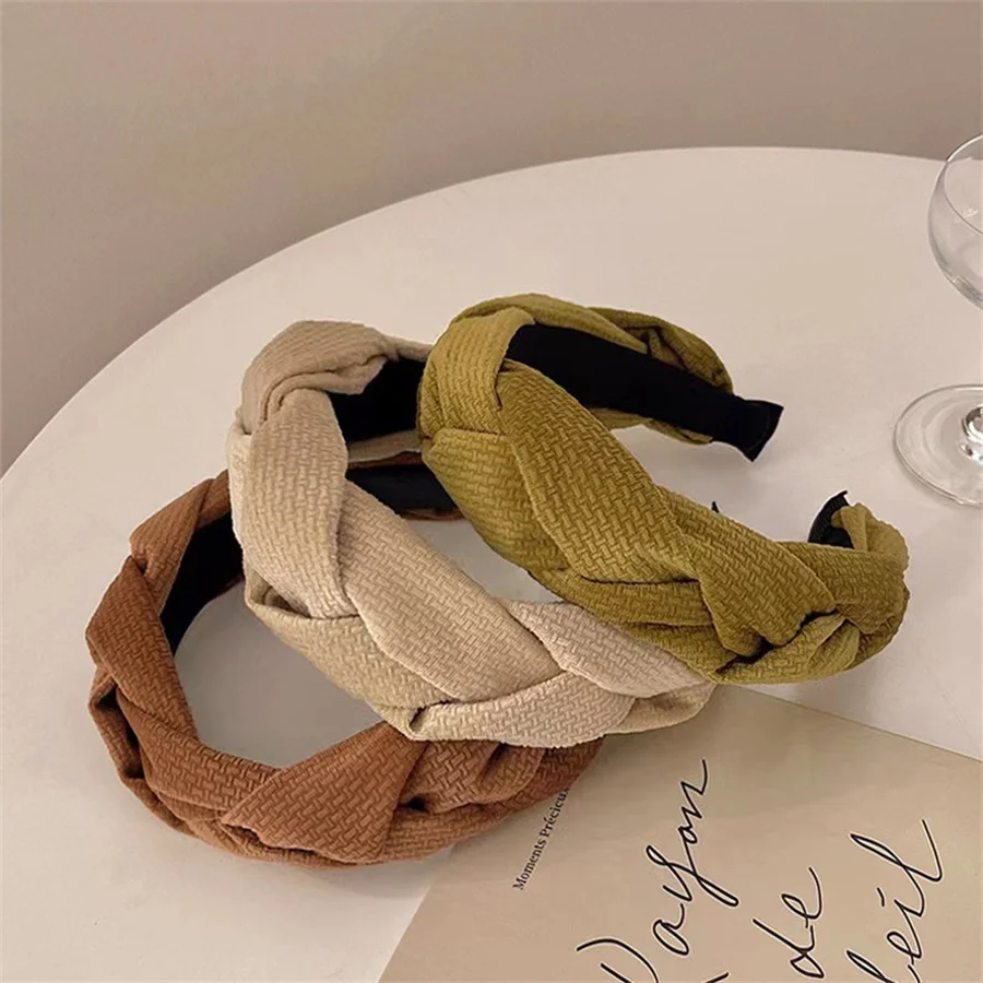 Fashion Korean Hair Accessories Solid Color Crumpled Women's Head Hoop Wide Bezel Makeup Hairbands for Ladies Headwear 2023 New
Fashion Korean Hair Accessories Solid Color Crumpled Women's Head Hoop Wide Bezel Makeup Hairbands for Ladies Headwear 2023 New