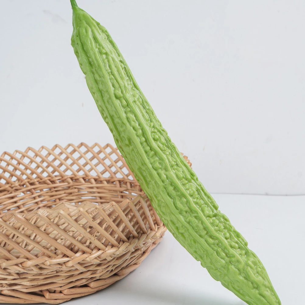 Simulation Bitter Fake Vegetables Artificial Decorations Showcase Display Props Long Lasting Simulation Bitter Gourd Quality 
Simulation Bitter Fake Vegetables Artificial Decorations Showcase Display Props Long Lasting Simulation Bitter Gourd Quality