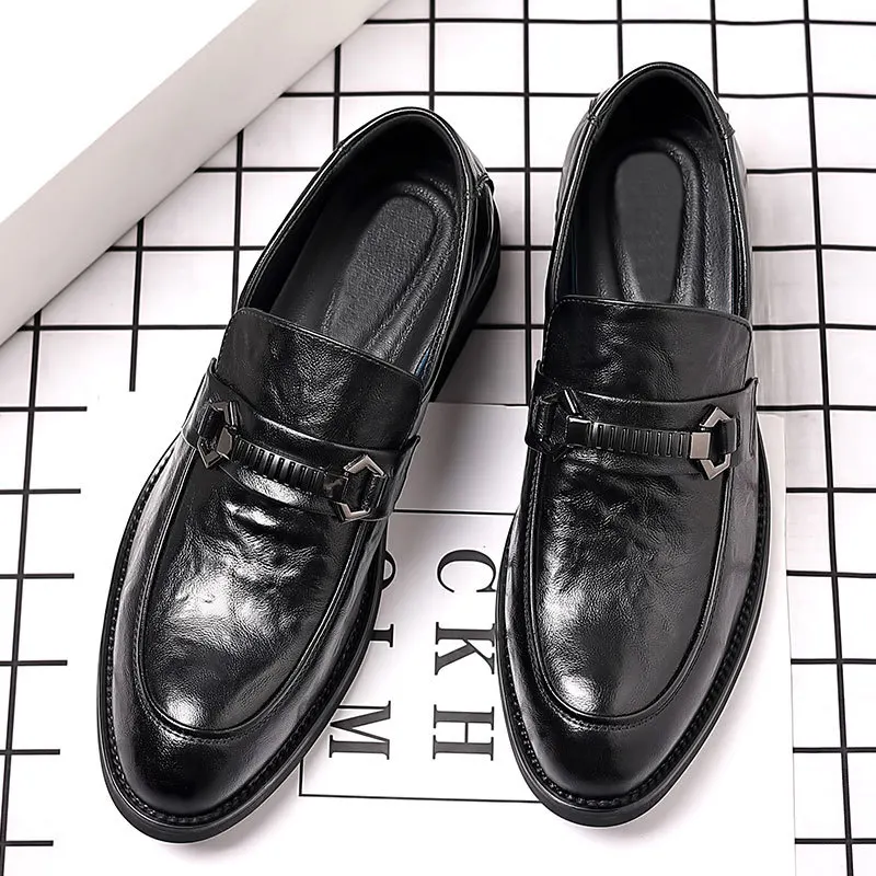 Men's leather shoes for casual business, versatile and comfortable British business formal wear, office professional dress shoes
Men's leather shoes for casual business, versatile and comfortable British business formal wear, office professional dress shoes