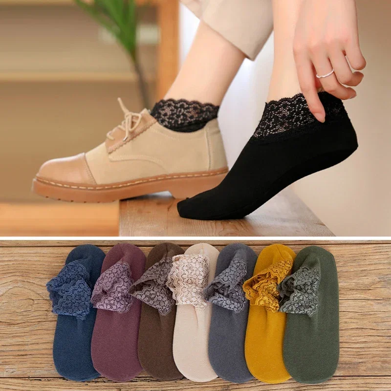 Women Low Lace Tube Thermal Socks Vintage Cute Thick Plus Velvet Warm Home Floor Socks Autumn Winter Anti-slip Sock Slippers
Women Low Lace Tube Thermal Socks Vintage Cute Thick Plus Velvet Warm Home Floor Socks Autumn Winter Anti-slip Sock Slippers