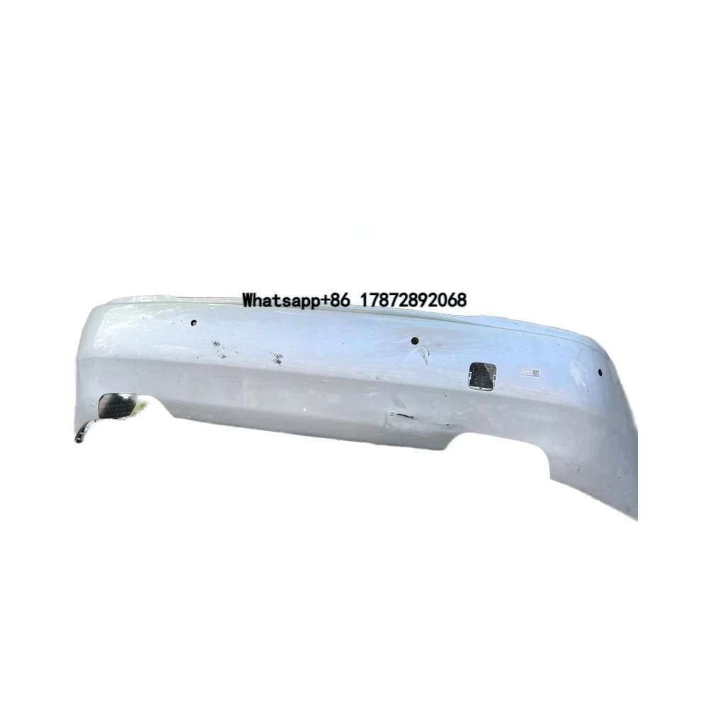 For Rolls 4th generation Guster rear bumper 51125A13480
For Rolls 4th generation Guster rear bumper 51125A13480