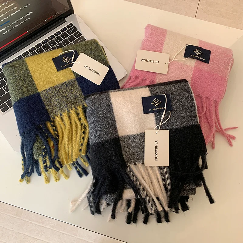 Зима 2025 г., новый стиль, имитация кашемира, большой сетчатый женский шарф с кисточками для тепла, утолщенная шея, для теплая талия с шалью
Зима 2025 г., новый стиль, имитация кашемира, большой сетчатый женский шарф с кисточками для тепла, утолщенная шея, для теплая талия с шалью