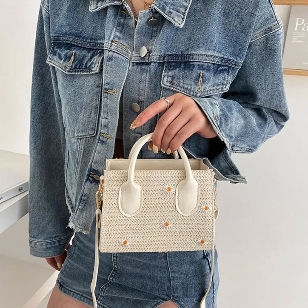Ladies Woven Shoulder Bag Summer Solid Color Satchel Bag Women's Straw Weaving Crossbody Bag Adjustable Strap Small Handbag 2025
Ladies Woven Shoulder Bag Summer Solid Color Satchel Bag Women's Straw Weaving Crossbody Bag Adjustable Strap Small Handbag 2025
