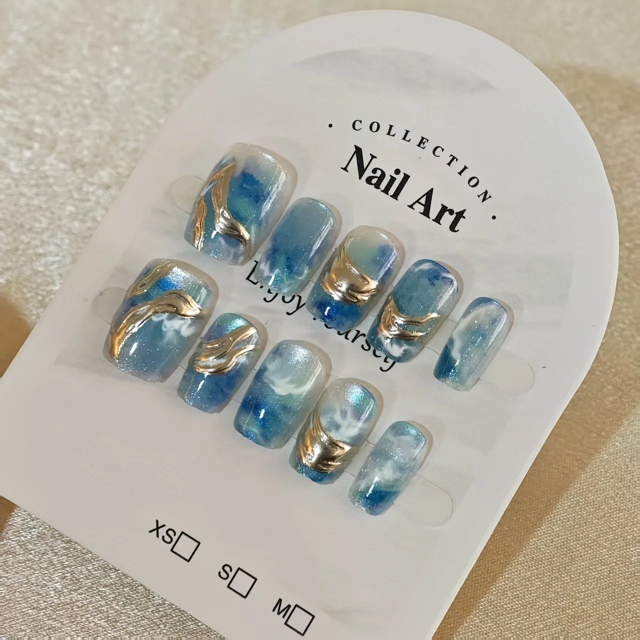 10PCS spring/summer blue blend wave shimmering cat eye short press on nail suit suitable for holiday parties, girls or women, holiday leisure, daily versatile nail DIY
10PCS spring/summer blue blend wave shimmering cat eye short press on nail suit suitable for holiday parties, girls or women, holiday leisure, daily versatile nail DIY