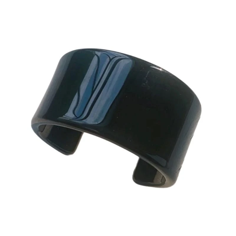 Fashionable Resin Bracelet Craftsmanship Versatile Jewelry Pieces Suitable for Everyday or Evening Event E0BF
Fashionable Resin Bracelet Craftsmanship Versatile Jewelry Pieces Suitable for Everyday or Evening Event E0BF
