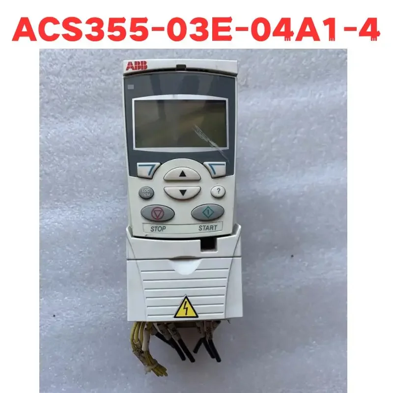 Second-hand ACS355-03E-04A1-4 ACS355 03E 04A1 4 Frequency Converter Panel Included Tested OK
Second-hand ACS355-03E-04A1-4 ACS355 03E 04A1 4 Frequency Converter Panel Included Tested OK