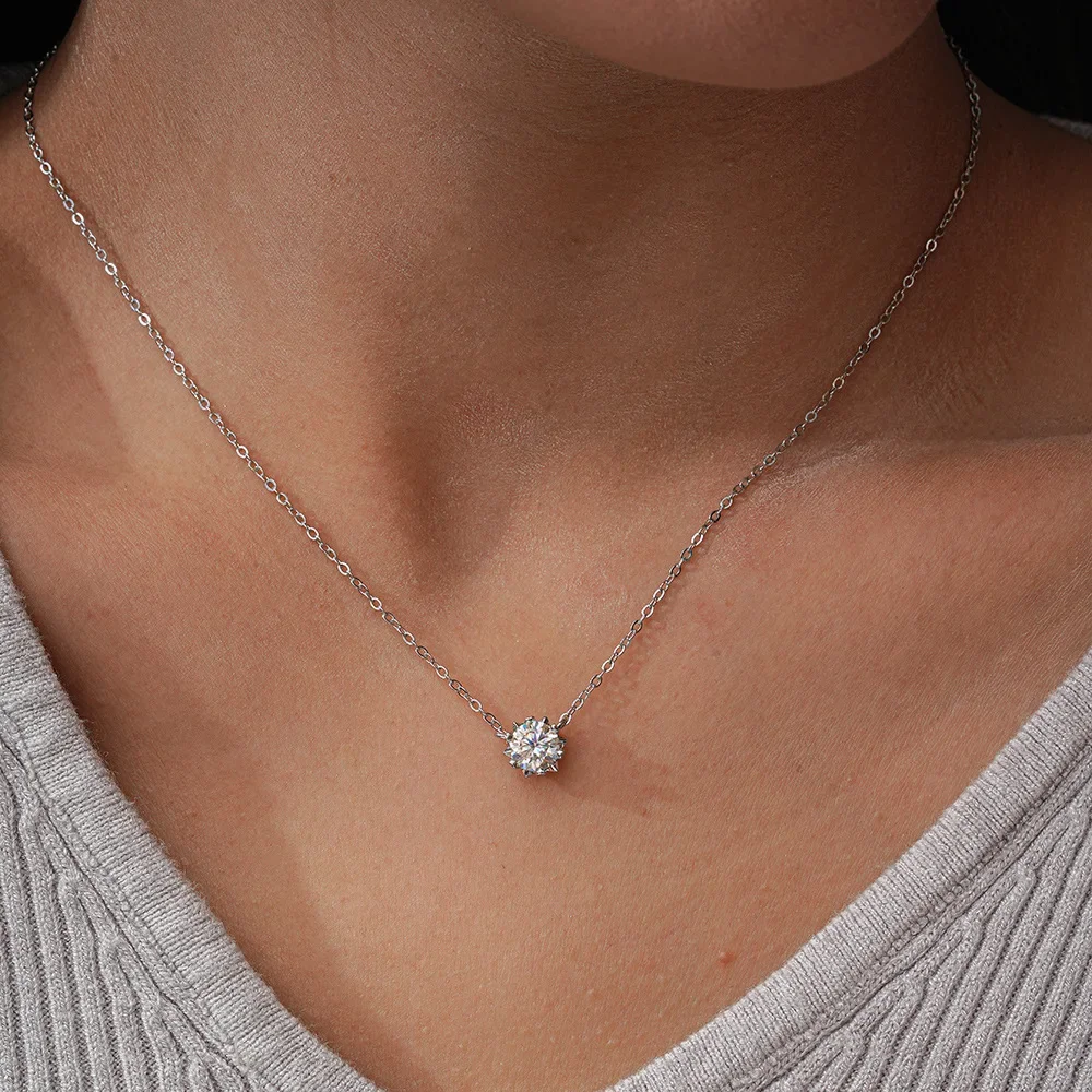 Lumira Timeless Snowflake Platinum PT950 Necklace Set 1 Carat Moissanite Pendant with Collarbone Chain for Women Christmas Gifts
Lumira Timeless Snowflake Platinum PT950 Necklace Set 1 Carat Moissanite Pendant with Collarbone Chain for Women Christmas Gifts