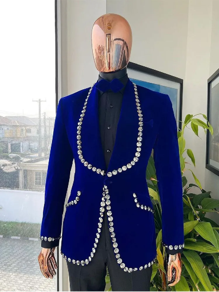 Men's Suits Tailored 2 Pieces Blue Velvet Blazer Black Pants One Button Wide Lapel Crystals Wedding Forma Custom Made Plus Size
Men's Suits Tailored 2 Pieces Blue Velvet Blazer Black Pants One Button Wide Lapel Crystals Wedding Forma Custom Made Plus Size