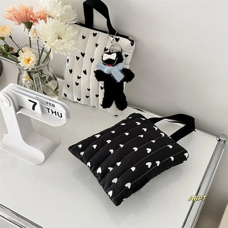 Bag Multi-Function Love Hand-Held Mother And Baby Bag Baby Stroller Bag Baby Stroller Tool
Bag Multi-Function Love Hand-Held Mother And Baby Bag Baby Stroller Bag Baby Stroller Tool