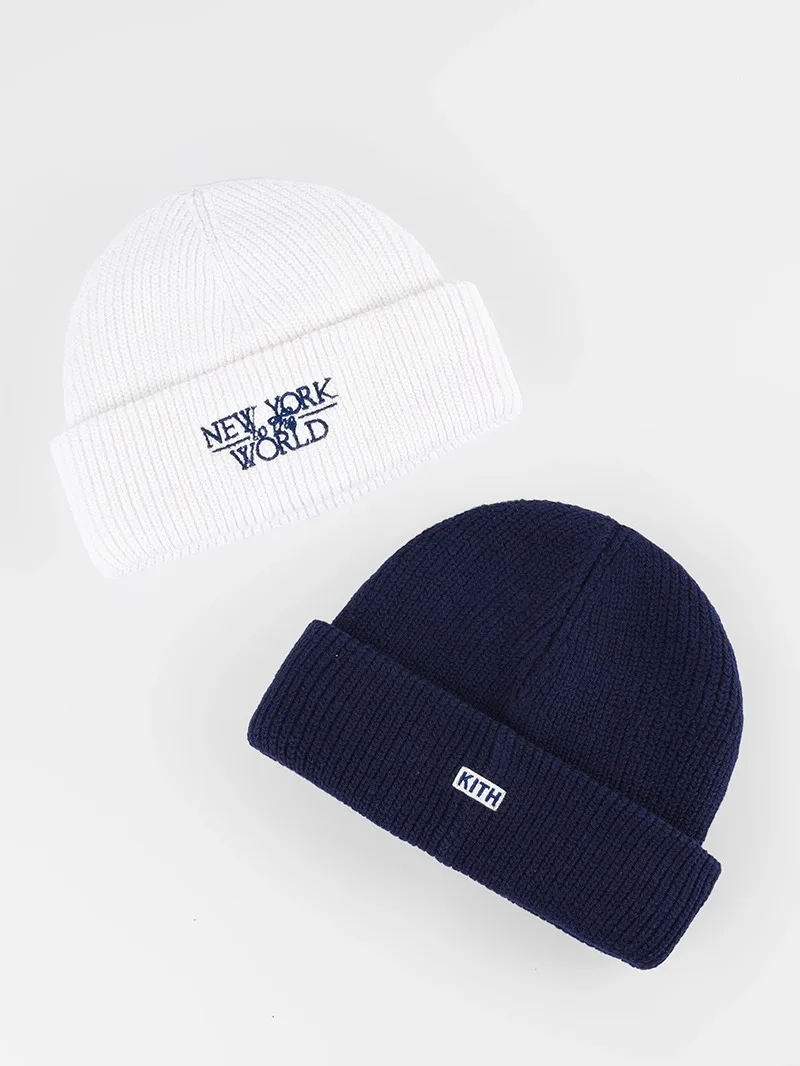 KITH New York Embroidered Knitted Hat Winter Large Circumference Warm Outdoor Mountain Climbing Woolen Cap Head Covering
KITH New York Embroidered Knitted Hat Winter Large Circumference Warm Outdoor Mountain Climbing Woolen Cap Head Covering