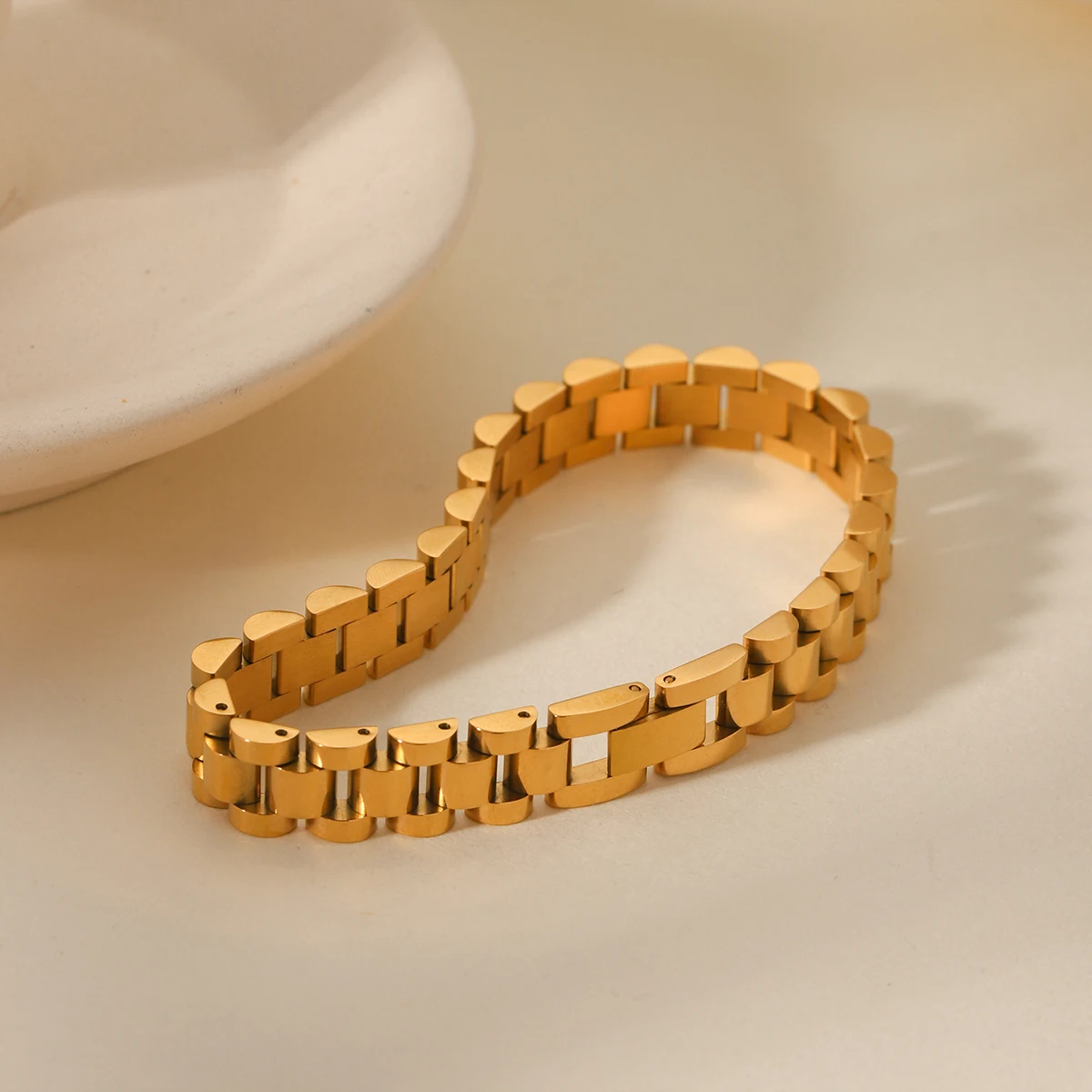 New Light Luxury Stainless Steel Bracelet Women Chain Wristband Bracelet Hip Hop Fashion Jewelry Accessories Holiday Gift
New Light Luxury Stainless Steel Bracelet Women Chain Wristband Bracelet Hip Hop Fashion Jewelry Accessories Holiday Gift