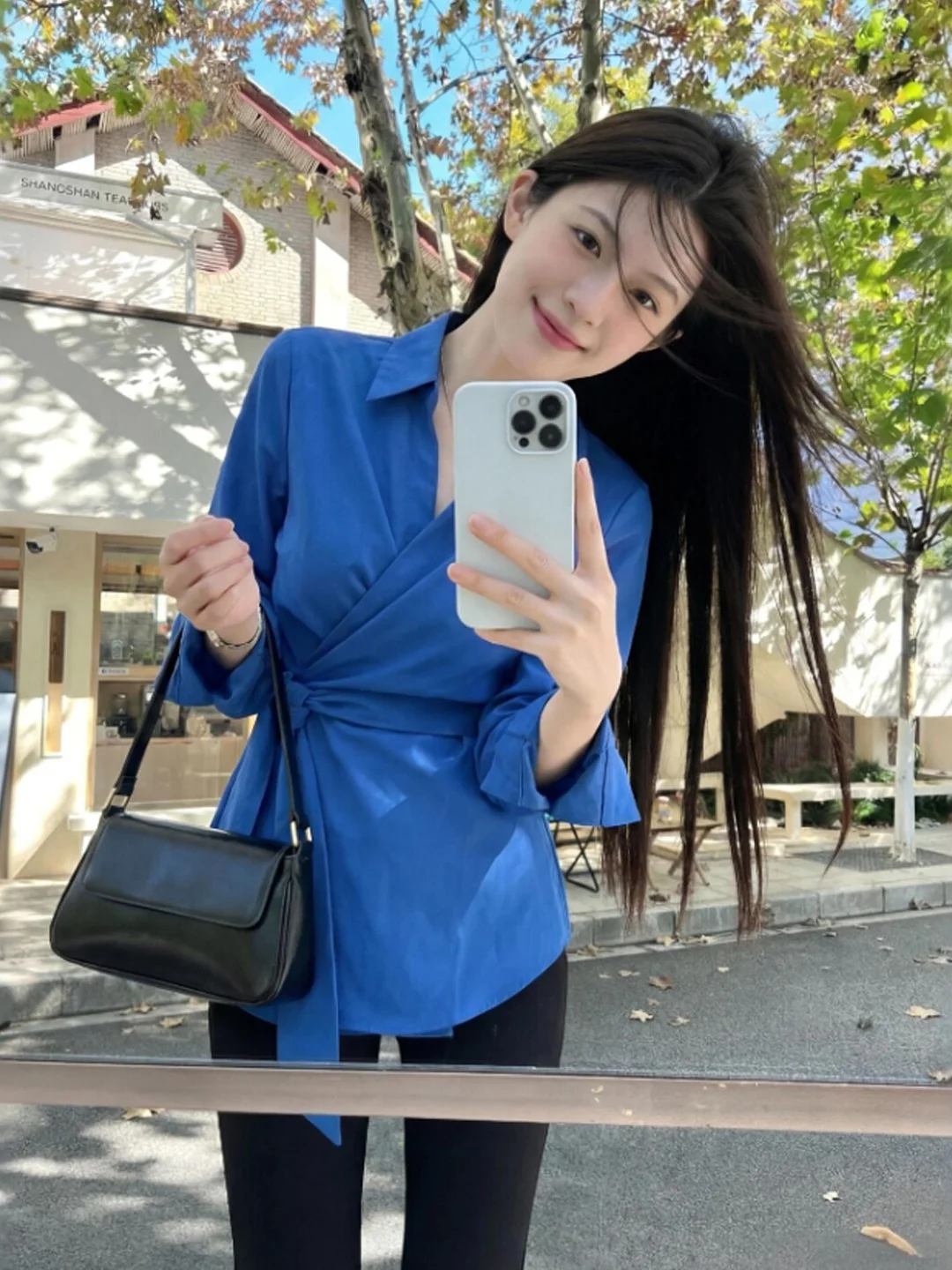 Рубашка в корейском стиле с эффектом похудения, красивый дизайн с подчеркиванием талии, уникальный укороченный топ для весеннего нежного и элегантного образа
Рубашка в корейском стиле с эффектом похудения, красивый дизайн с подчеркиванием талии, уникальный укороченный топ для весеннего нежного и элегантного образа