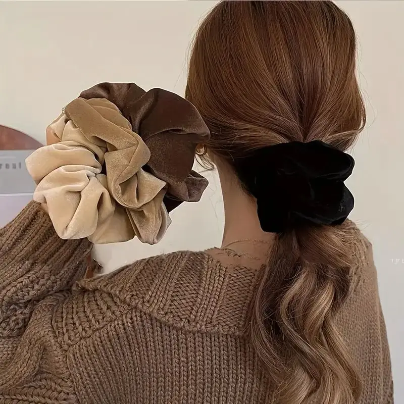 4Pcs Retro Velvet Large Hair Scrunchies Elastic Hair Bands Winter Warm Hair Rope Fashion Hair Accessory Women Fashion Hair Decor
4Pcs Retro Velvet Large Hair Scrunchies Elastic Hair Bands Winter Warm Hair Rope Fashion Hair Accessory Women Fashion Hair Decor