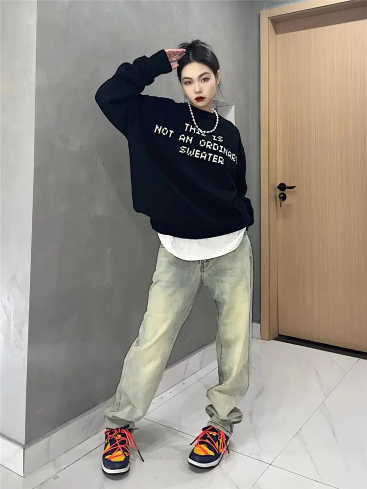 Retro Clay Dye Straight Leg Denim Jeans Women's Autumn Winter Thickened Fleece High Waist Long Slimming Smoke Tube Pants
Retro Clay Dye Straight Leg Denim Jeans Women's Autumn Winter Thickened Fleece High Waist Long Slimming Smoke Tube Pants