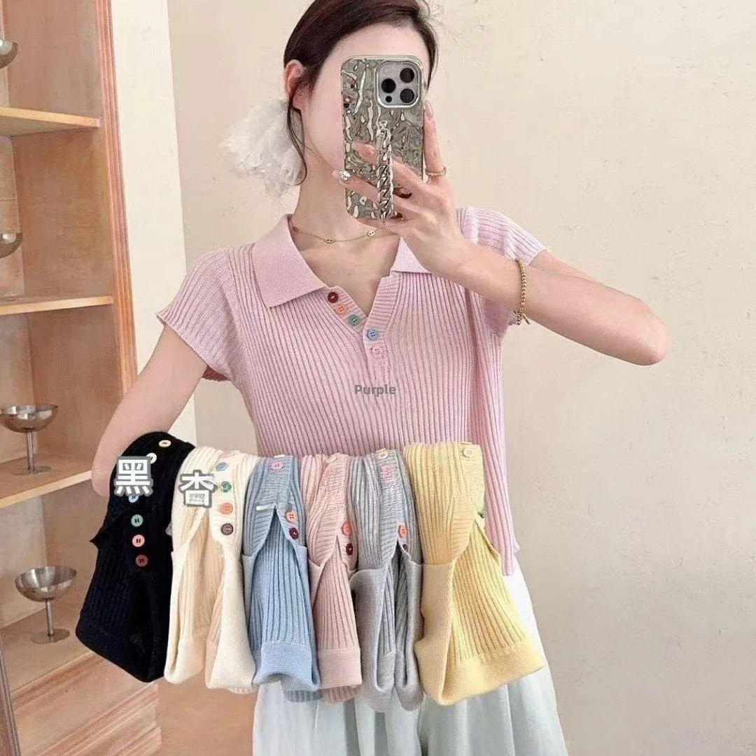 Button Short Sleeve Neck Knitted Top Women's Casual Fashion Design Summer New Style Versatile Leisure Clothing
Button Short Sleeve Neck Knitted Top Women's Casual Fashion Design Summer New Style Versatile Leisure Clothing