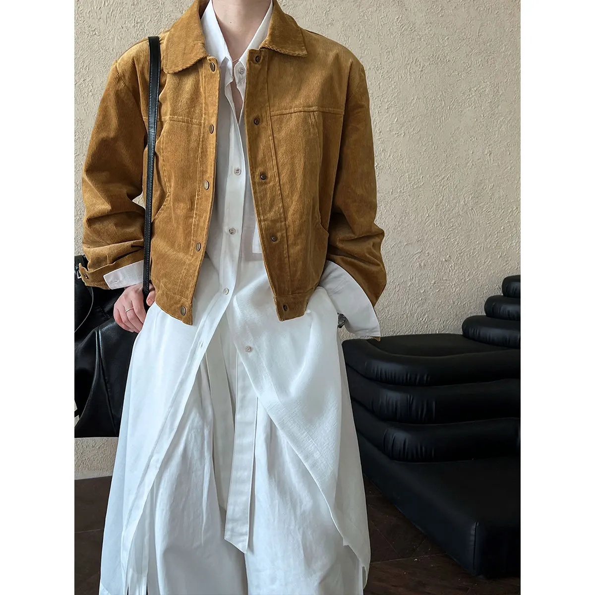 Lushixi American Retro Velvet Jacket Women's Loose Casual Top Cotton Long Sleeve Pure Color Series Fall New Style 9700
Lushixi American Retro Velvet Jacket Women's Loose Casual Top Cotton Long Sleeve Pure Color Series Fall New Style 9700