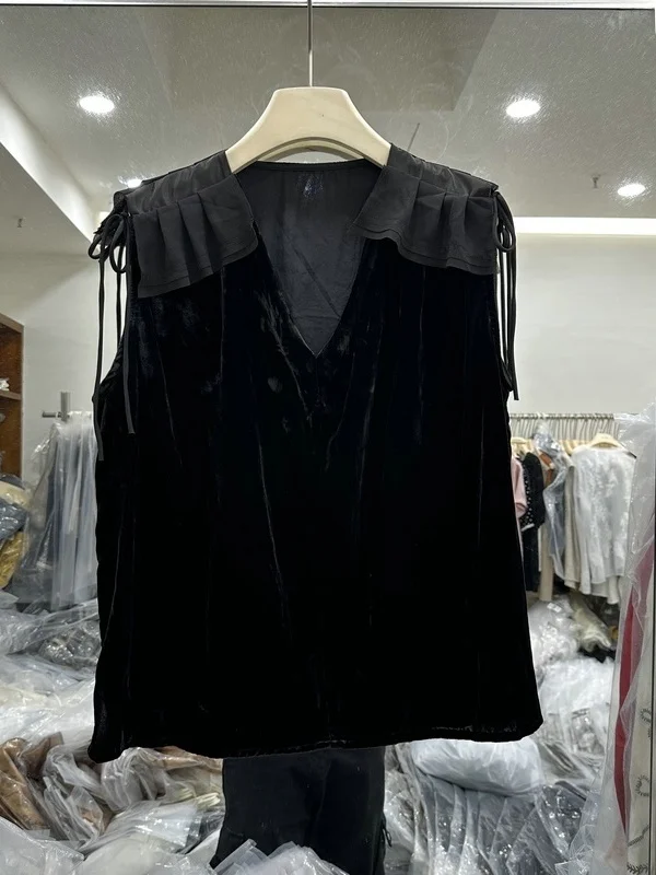 Gold Velvet Vest Shoulder Strap Splicing Knot Belt Women's Shirt Commute Style Long Sleeve V-neck Pure Color
Gold Velvet Vest Shoulder Strap Splicing Knot Belt Women's Shirt Commute Style Long Sleeve V-neck Pure Color