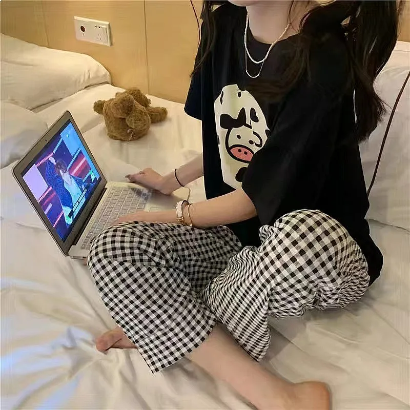 Women Pajama Set Summer Sleepwear Ladies Cartoon Half-Sleeved Long Pants Comfortable Homewear Two-Piece
Women Pajama Set Summer Sleepwear Ladies Cartoon Half-Sleeved Long Pants Comfortable Homewear Two-Piece