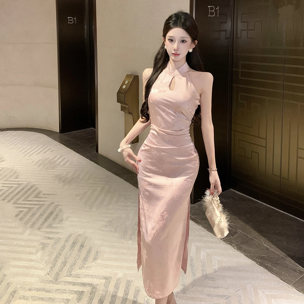 Elegant Pink Floral Hollow out Chinese Style Dress Beautiful Small Skirt High Waist A-Line Silhouette Spring Season Fashion
Elegant Pink Floral Hollow out Chinese Style Dress Beautiful Small Skirt High Waist A-Line Silhouette Spring Season Fashion